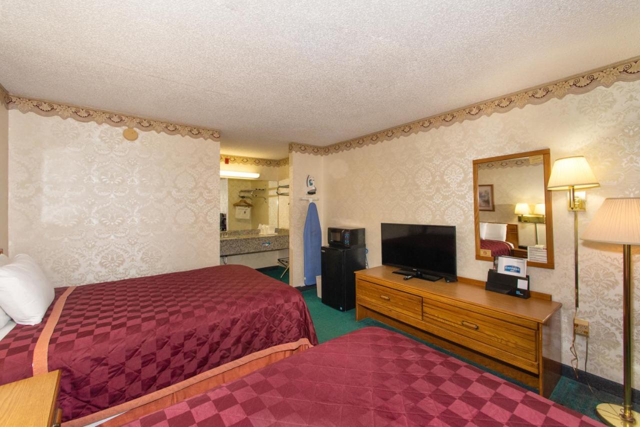 Express Inn Eureka Springs Eksteriør billede